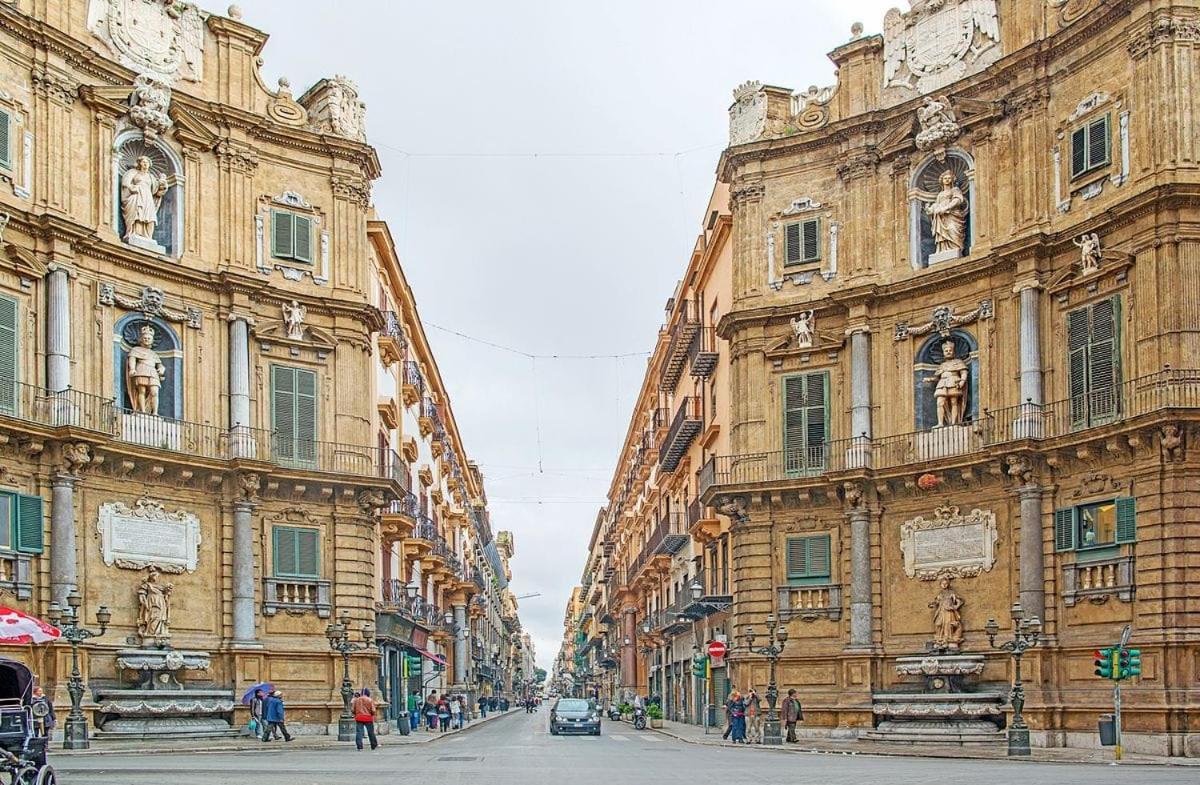 Luxury Apartment Via Genova Palermo Zimmer foto